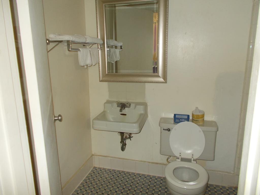 Hillside Motel Homer Екстер'єр фото